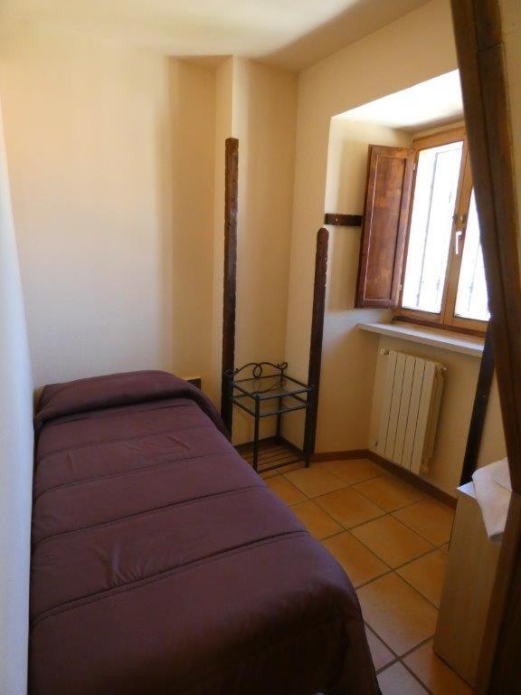 Dimora Fresilia Casa Vacanze โอปิ ภายนอก รูปภาพ
